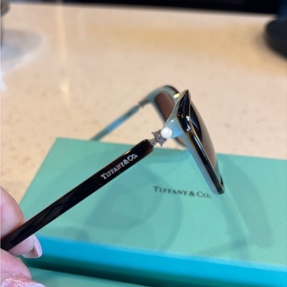 Tiffany & Co. Havana Brown Gradient Sunglasses with Tiffany Blue Accents! New 😎 - Picture 7 of 16